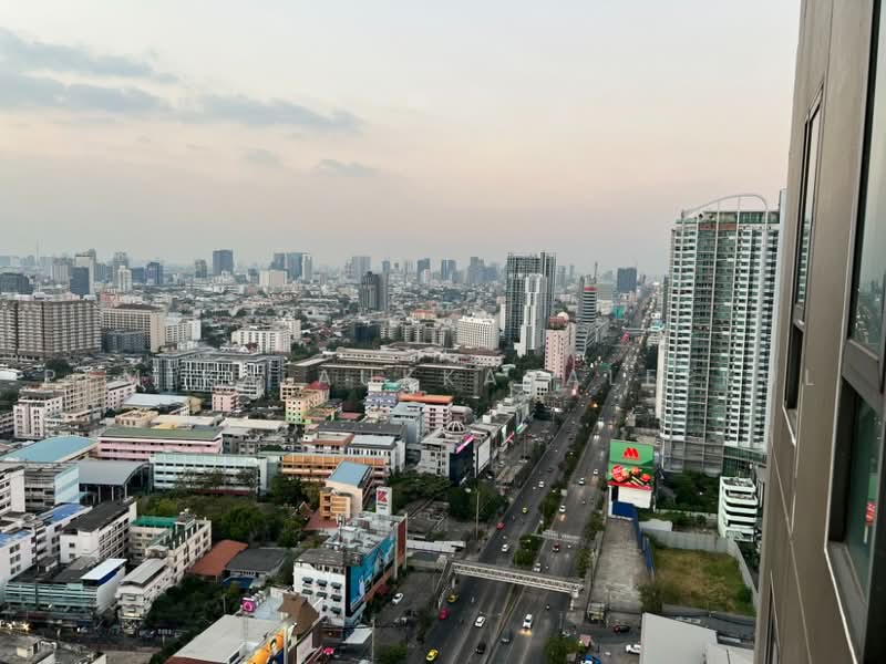 Centric Ratchada-Huai Khwang, Bangkok, Ratchadapisek Road, Huai Khwang, Bangkok, 1 Bedroom, 27 sqm, Condo For Sale, by Pemika Aukkaraleekul, 500482059 - DDproperty.com