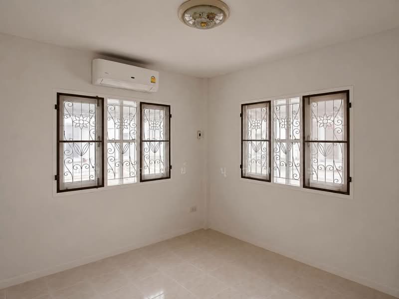 K.C. Greenville, Bangkok, Mitmaitri Road, Khu Fang Nua, Nong Chok, Bangkok, 3 Bedrooms, 180 sqm, Single Detached House For Sale, by กรกฤตย์ บุญสระ, 500482060 - DDproperty.com