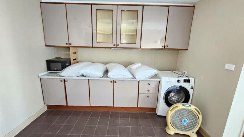 Las Colinas, Bangkok, Sukhumvit 21 Road, Khlongtoei Nua, Watthana, Bangkok, 2 Bedrooms, 100 sqm, Condo For Rent, by BANGKOK PROPERTY AGENTS, 500482105 - DDproperty.com