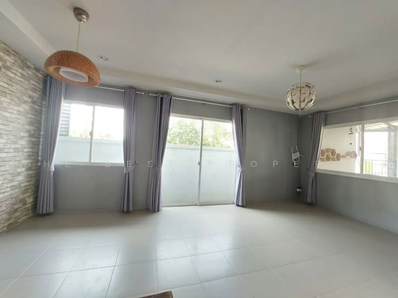 เซ็นทรัล พาร์ค พุทธภูมิ, Nakhon Si Thammarat, Mamuang Song Ton, Muang Nakhon Sri Thammarat, Nakhon Si Thammarat, 2 Bedrooms, 100 sqm, Townhouse For Sale, by The Best Property อ้อย, 500482112 - DDproperty.com