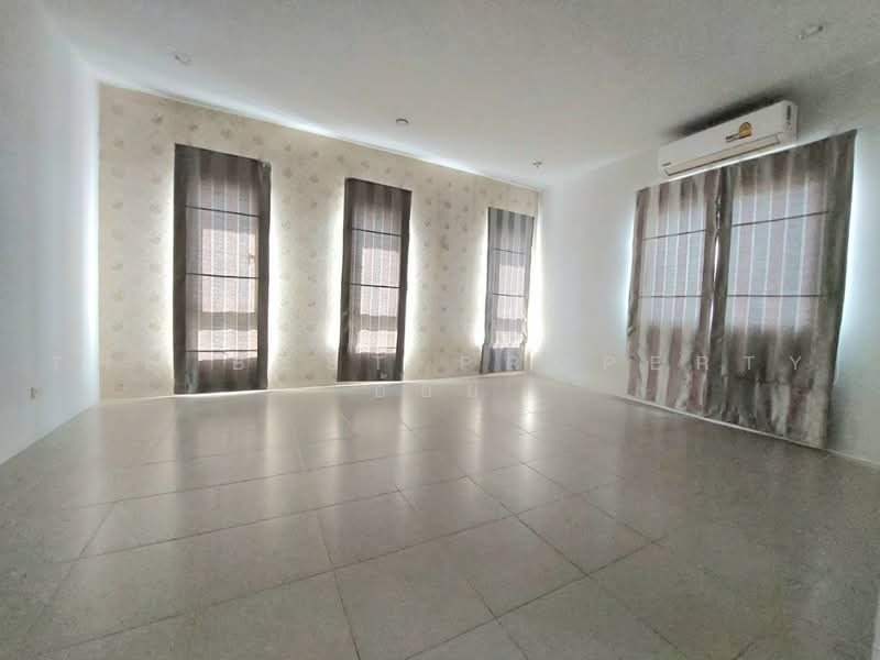 เซ็นทรัล พาร์ค พุทธภูมิ, Nakhon Si Thammarat, Mamuang Song Ton, Muang Nakhon Sri Thammarat, Nakhon Si Thammarat, 2 Bedrooms, 100 sqm, Townhouse For Sale, by The Best Property อ้อย, 500482112 - DDproperty.com