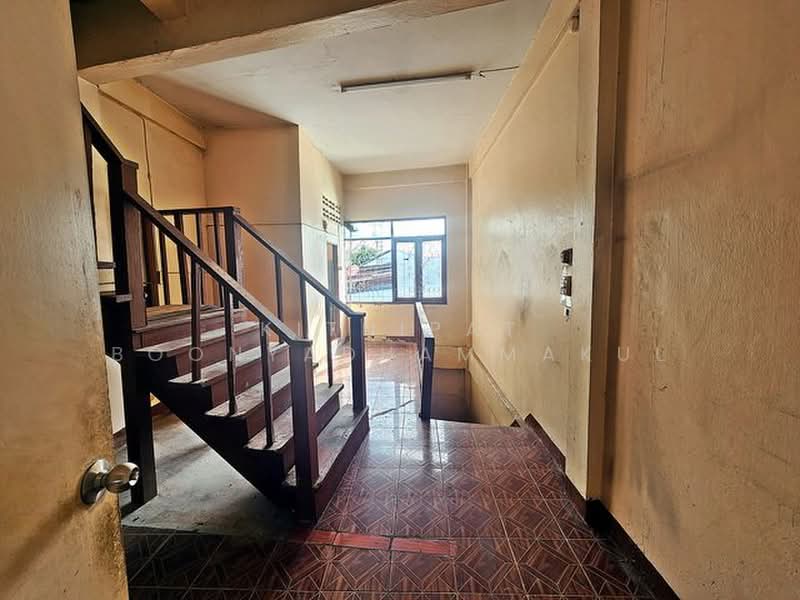 2-BR House, Bangkok, Bang Khun Non, Bangkok Noi, Bangkok, 2 Bedrooms, 141 sqm, Single Detached House For Sale, by Kitnipat Boonyadhammakul, 500482120 - DDproperty.com