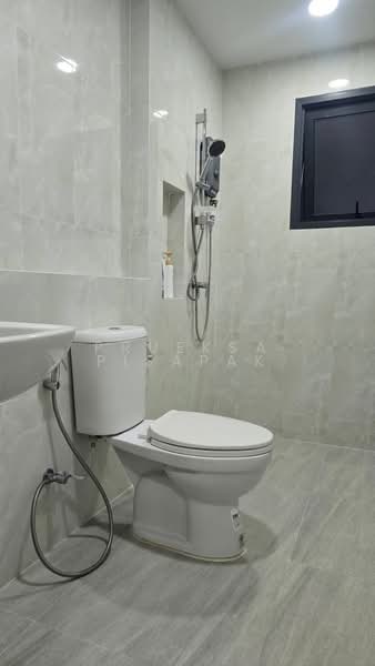 Centro Ramindra-Chatuchot, Bangkok, 4 Kanchanaphisek Road, O-Ngoen, Sai Mai, Bangkok, 4 Bedrooms, 260 sqm, Single Detached House For Sale, by Prueksa Pisapak, 500482121 - DDproperty.com