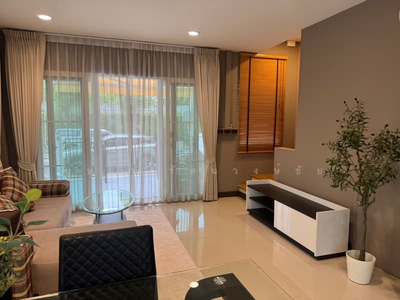 Baan Klang Muang Rama 9 (Motorway), Bangkok, New Bangkok-Chonburi Road, Suan Luang, Bangkok, 3 Bedrooms, 150 sqm, Single Detached House For Rent, by บุษบา รัตนวงษ์ชัย, 500482128 - DDproperty.com
