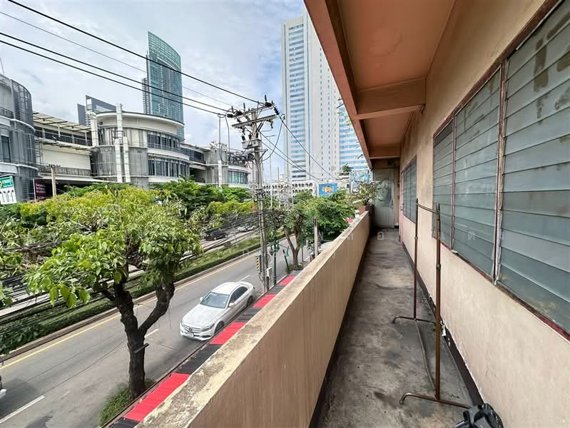 อพาร์ทเม้นท์ 4 ชั้น 39 ตร.ว. อพาร์ทเม้นท์เจริญนคร ตรงข้ามห้างเสนาเฟสท์ ถนนเจริญนคร, Bangkok, ถนนเจริญนคร, Khlong Ton Sai, Khlong San, Bangkok, , 300 sqm, Business For Sale, by คุณ ปารดา พลอยแดง (ก้อย), 500482167 - DDproperty.com