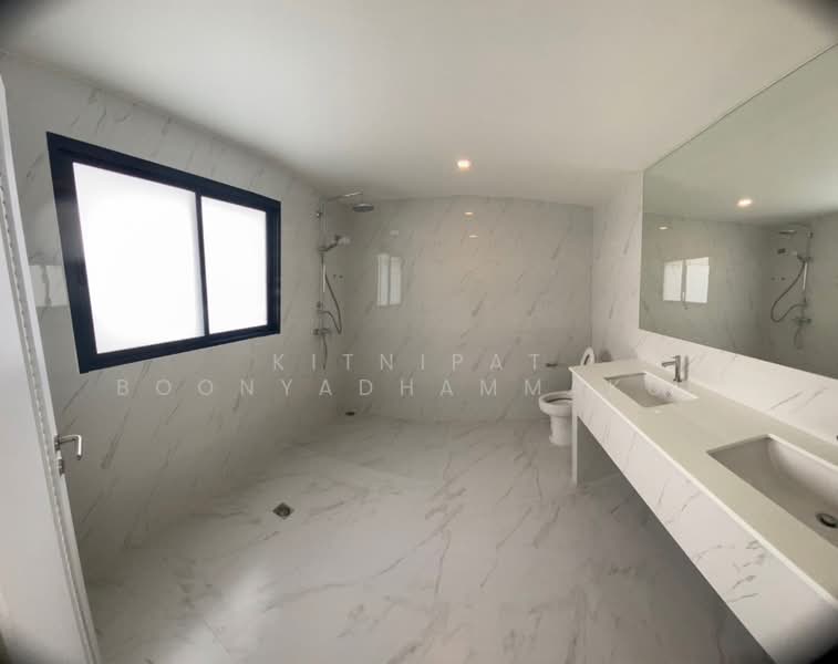 undefined, Bangkok, Bang Khun Sri, Bangkok Noi, Bangkok, 3 Bedrooms, 222 sqm, Townhouse For Sale, by Kitnipat Boonyadhammakul, 500482178 - DDproperty.com