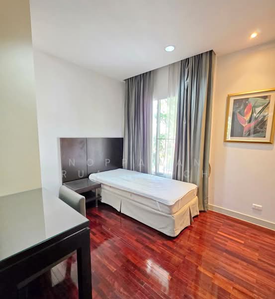 Bangkok Villa, Bangkok, Pradit Manutham Road, Wang Thonglang, Bangkok, 3 Bedrooms, 210 sqm, Single Detached House For Rent, by Noppawan Ruangdech, 500482183 - DDproperty.com