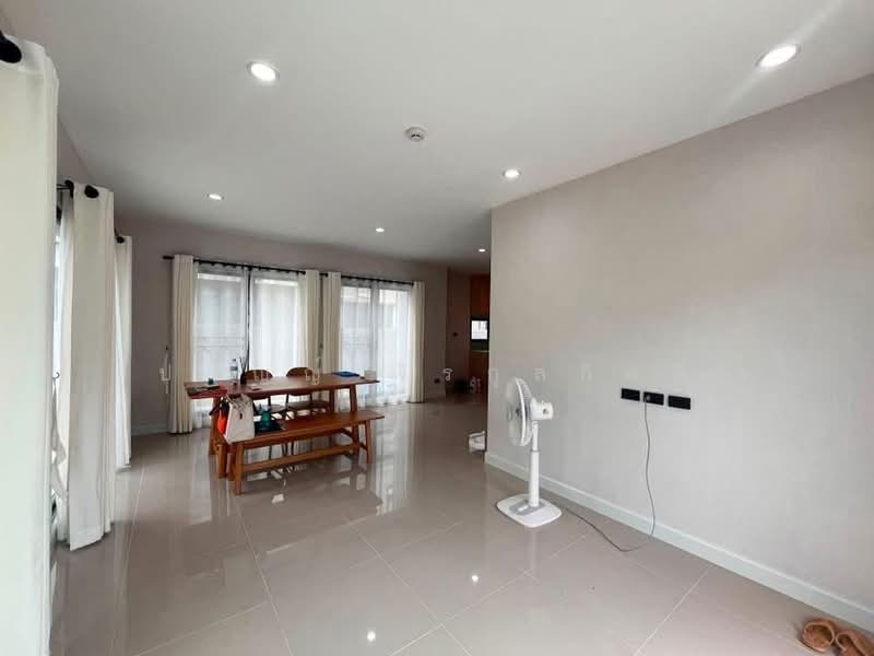 Venue ID ปิ่นเกล้า-กาญจนาภิเษก, Nonthaburi, บางม่วง-บางคูลัด, Bang Muang, Bang Yai, Nonthaburi, 3 Bedrooms, 203 sqm, Single Detached House For Sale, by ปริญญ์ จิรกุลกิตติ์, 500482185 - DDproperty.com