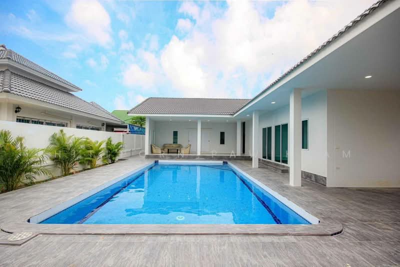 4-BR House, Prachuap Khiri Khan, Nong Kae, Hua Hin, Prachuap Khiri Khan, 4 Bedrooms, 200 sqm, Single Detached House For Sale, by Thitiporn Pawikham, 500482188 - DDproperty.com