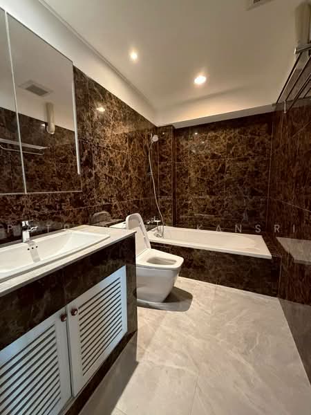 Premier Condominium, Bangkok, Sukhumvit 24 Alley, Khong Tan, Khlong Toei, Bangkok, 3 Bedrooms, 228 sqm, Condo For Rent, by Patraporn Kansri, 500482205 - DDproperty.com