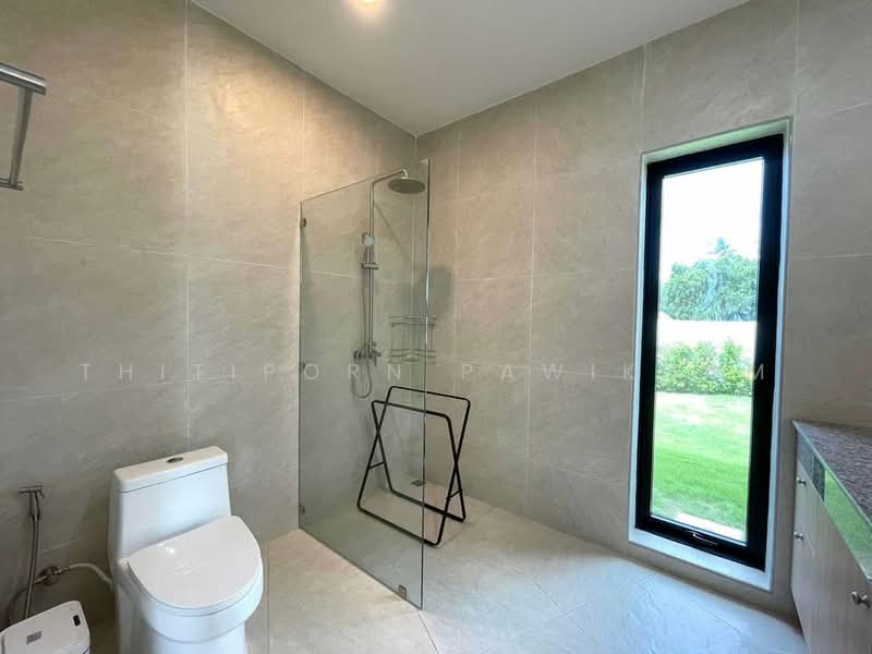 3-BR House, Prachuap Khiri Khan, Hua Hin, Prachuap Khiri Khan, 3 Bedrooms, 384 sqm, Single Detached House For Sale, by Thitiporn Pawikham, 500482214 - DDproperty.com