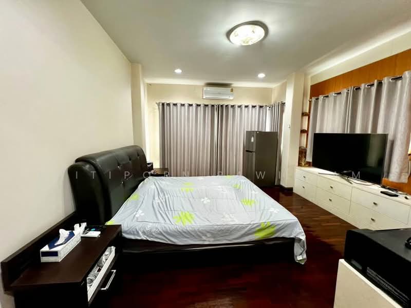undefined, Chon Buri (Pattaya), Samed, Muang Chon Buri, Chon Buri (Pattaya), 3 Bedrooms, 204 sqm, Single Detached House For Sale, by Thitiporn Pawikham, 500482222 - DDproperty.com