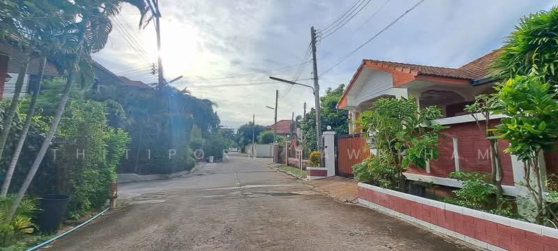 undefined, Chon Buri (Pattaya), Nong Pru, Bang Lamung (Pattaya), Chon Buri (Pattaya), 4 Bedrooms, 220 sqm, Single Detached House For Sale, by Thitiporn Pawikham, 500482231 - DDproperty.com