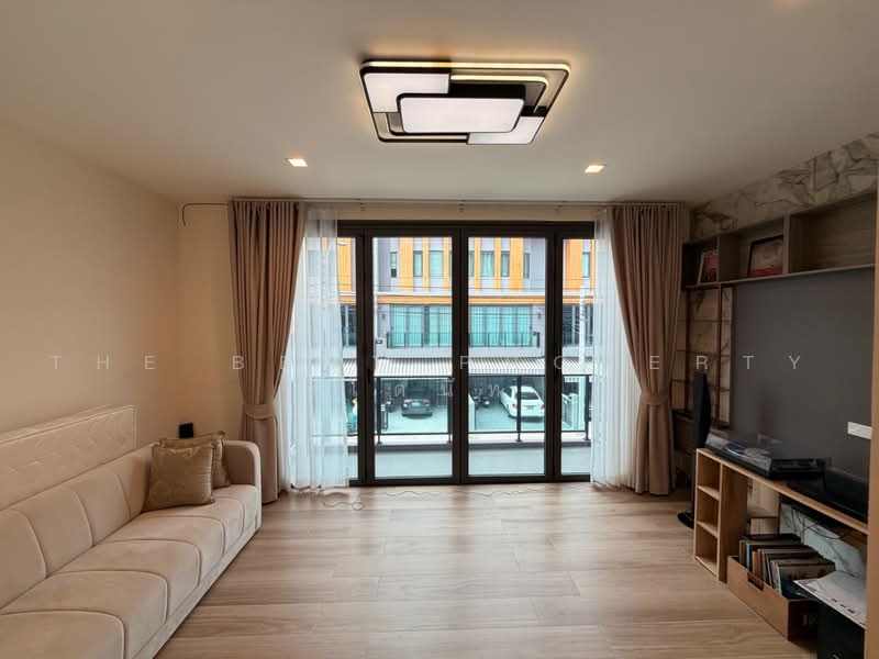 Eigen Premium Townhome Pattanakarn, Bangkok, Soi 99 , Phatthanakan Rd, Prawet, Bangkok, 4 Bedrooms, 150 sqm, Townhouse For Sale, by The Best Property โดนัท, 500482242 - DDproperty.com