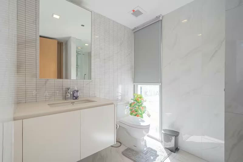 Hyde Sukhumvit 11, Bangkok, 11 Soi Sukhumvit 11, Khlongtoei Nua, Watthana, Bangkok, 1 Bedroom, 41 sqm, Condo For Sale, by Patraporn Kansri, 500482256 - DDproperty.com