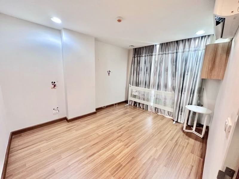 Zenith Place Sukhumvit 42, Bangkok, Sukhumvit Road, Phra Kanong, Khlong Toei, Bangkok, 1 Bedroom, 41 sqm, Condo For Sale, by Kitnipat Boonyadhammakul, 500482290 - DDproperty.com