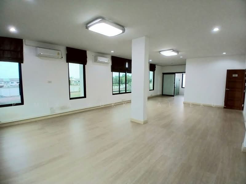 undefined, Bangkok, Praborommaharatchawang, Phra Nakhon, Bangkok, 5 Bedrooms, 650 sqm, Single Detached House For Sale, by Pemika Aukkaraleekul, 500482305 - DDproperty.com