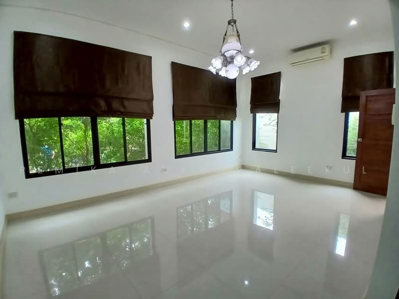 undefined, Bangkok, Praborommaharatchawang, Phra Nakhon, Bangkok, 5 Bedrooms, 650 sqm, Single Detached House For Sale, by Pemika Aukkaraleekul, 500482305 - DDproperty.com