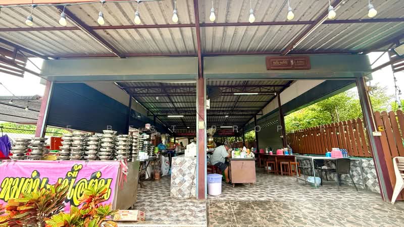 ที่ดินพร้อมสิ่งปลูกสร้างนครชัยศรี นครปฐม, Nakhon Pathom, Thiyawat, Nakhon Chai Sri, Nakhon Pathom, , 232 sqm, Land For Sale, by The Best Property ฟ้าใส, 500482320 - DDproperty.com