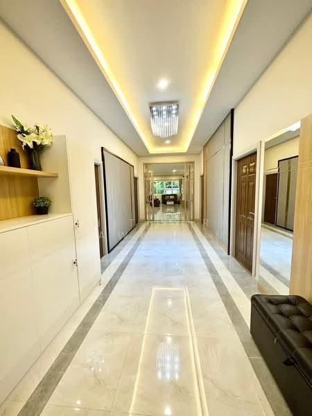 6-BR House, Chon Buri (Pattaya), Huai Yai, Bang Lamung (Pattaya), Chon Buri (Pattaya), 6 Bedrooms, 300 sqm, Single Detached House For Sale, by Thitiporn Pawikham, 500482345 - DDproperty.com