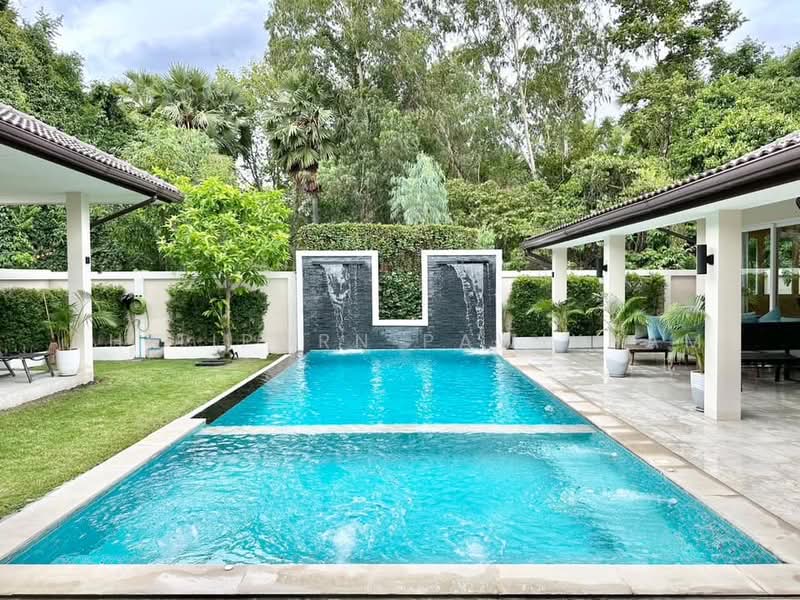 6-BR House, Chon Buri (Pattaya), Huai Yai, Bang Lamung (Pattaya), Chon Buri (Pattaya), 6 Bedrooms, 300 sqm, Single Detached House For Sale, by Thitiporn Pawikham, 500482345 - DDproperty.com