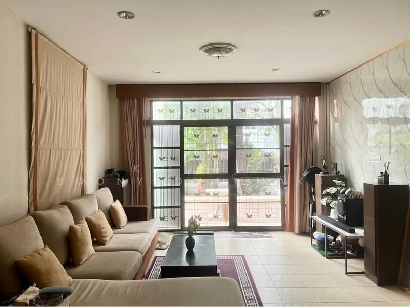 undefined, Bangkok, Khlong Tanon, Sai Mai, Bangkok, 3 Bedrooms, 150 sqm, Single Detached House For Sale, by Kitnipat Boonyadhammakul, 500482368 - DDproperty.com