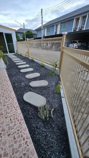 undefined, Chon Buri (Pattaya), Bueng, Si Racha, Chon Buri (Pattaya), 3 Bedrooms, 150 sqm, Single Detached House For Sale, by Vikrant Kokar, 500482421 - DDproperty.com
