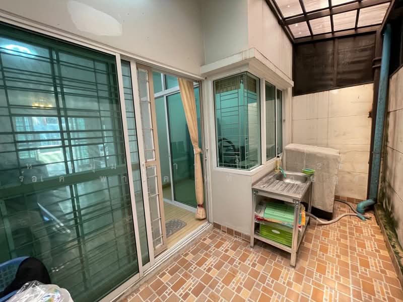 RK Office Park Ramintra - Ramkhamhaeng, Bangkok, Suwinthawong Road, Min Buri, Bangkok, 3 Bedrooms, 140 sqm, Townhouse For Sale, by หลังมุม ทาวน์โฮม 2ชั้น อาร์เค พาร์ค หทัยราษฎร์ (รามอินทรา รามคำแหง), 500482425 - DDproperty.com