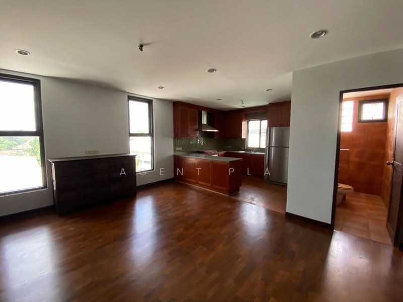 4-Story Home Office for Rent, Soi Rim Thang Duan 2, Sukhumvit 62, near BTS Bang Chak Station (SPSAD4, Bangkok, Bang Chak, Phra Khanong, Bangkok, , 840 sqm, Shophouse For Rent, by Agent Pla, 500482454 - DDproperty.com