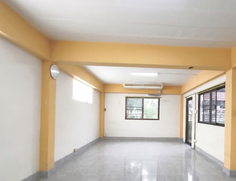 Wichit Nakhon 2, Bangkok, Rama 2 Road, Bangmot, Chom Thong, Bangkok, 5 Bedrooms, 440 sqm, Single Detached House For Sale, by Pemika Aukkaraleekul, 500482469 - DDproperty.com