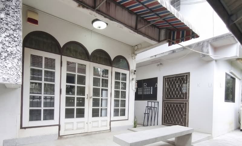 Wichit Nakhon 2, Bangkok, Rama 2 Road, Bangmot, Chom Thong, Bangkok, 5 Bedrooms, 440 sqm, Single Detached House For Sale, by Pemika Aukkaraleekul, 500482469 - DDproperty.com