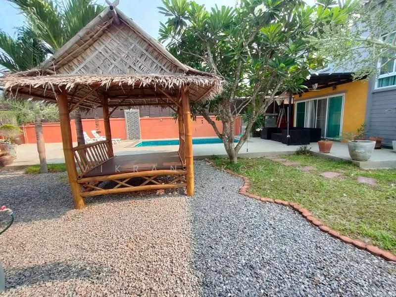 3-BR House, Prachuap Khiri Khan, Hua Hin, Prachuap Khiri Khan, 3 Bedrooms, 204 sqm, Single Detached House For Rent, by Vikrant Kokar, 500482501 - DDproperty.com
