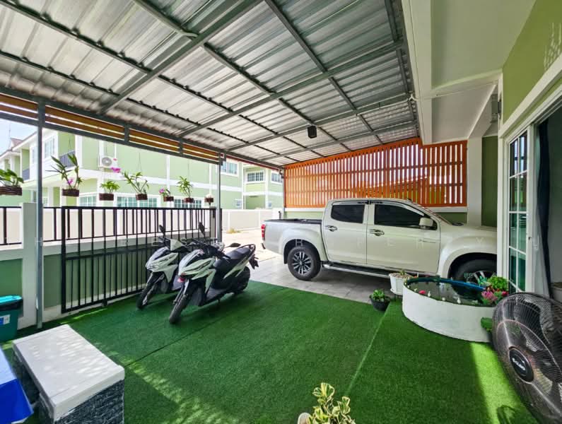 คันทรี วิลเลจ 9, ชลบุรี, บึง, ศรีราชา, ชลบุรี, 134 ตร.ม., บ้านแฝด ขาย, โดย The Best Property ปู, 500482547 - DDproperty.com