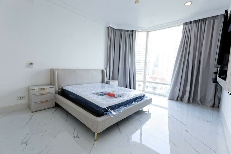 Royce Private Residences, Bangkok, 61 Soi Sukhumvit 31, Khlongtoei Nua, Watthana, Bangkok, 3 Bedrooms, 146 sqm, Condo For Rent, by Boonraksa Sopak, 500482568 - DDproperty.com