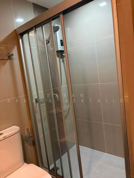IDEO Sathorn-Wongwian Yai, Bangkok, 219 Soi Krung Thonburi 1, Khlong Ton Sai, Khlong San, Bangkok, 1 Bedroom, 35 sqm, Condo For Rent, by Sakan Akkara-aektalin, 500482573 - DDproperty.com