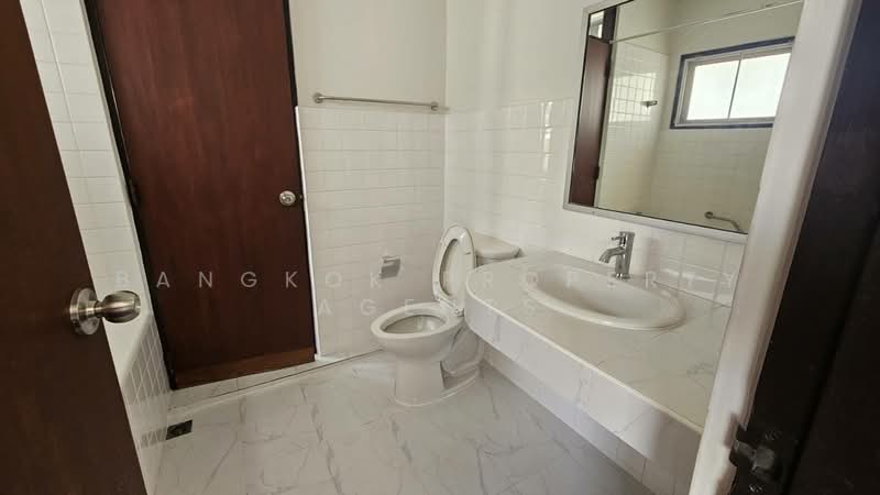 Tippy Court, Bangkok, 19 Sukhumvit 35 Alley, Khlongtoei Nua, Watthana, Bangkok, 3 Bedrooms, 170 sqm, Condo For Rent, by BANGKOK PROPERTY AGENTS, 500482580 - DDproperty.com