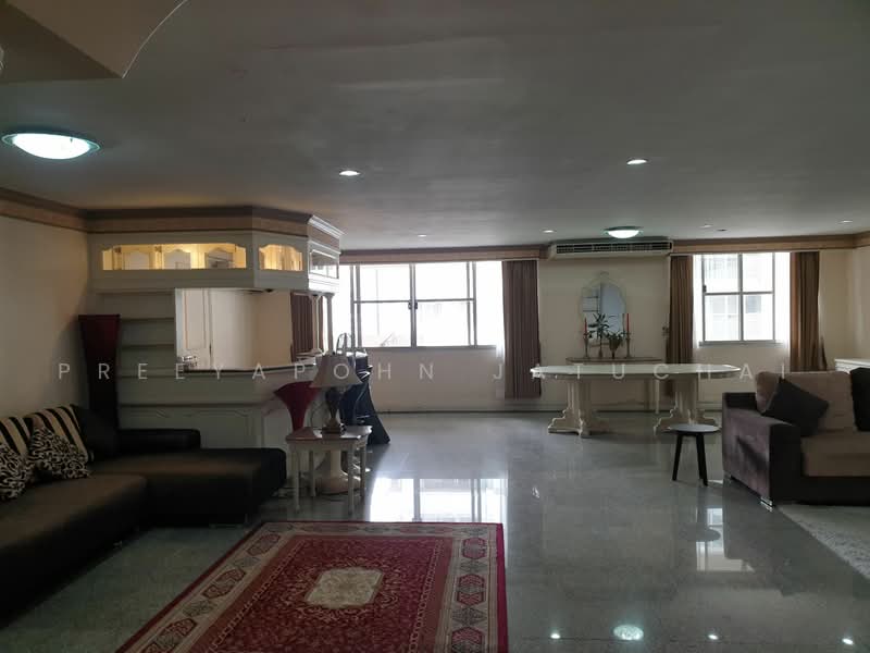 D.S. Tower 1 Sukhumvit 33, Bangkok, Soi Phrom Chit, Khlong Tan Nua, Watthana, Bangkok, 3 Bedrooms, 236 sqm, Condo For Sale, by Preeyapohn Jatuchai, 500482588 - DDproperty.com