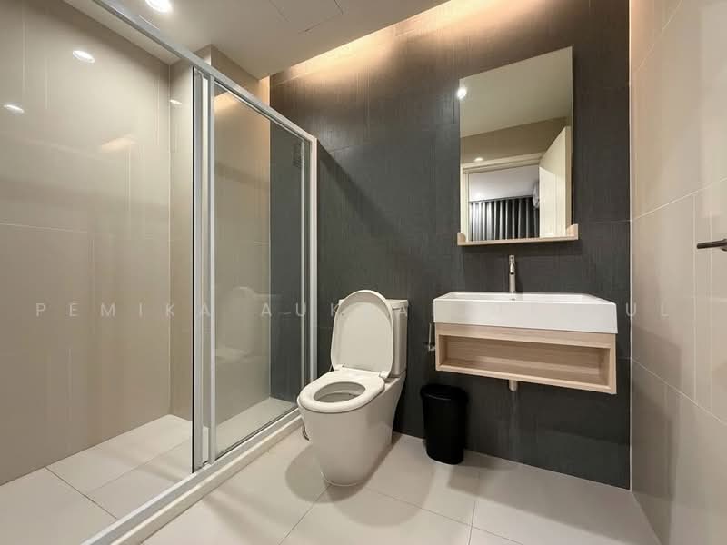 The Key Sathorn-Charoenraj, Bangkok, 3725-4334 Charoen Rat Road, Bang Klo, Bang Kho Laem, Bangkok, 1 Bedroom, 33 sqm, Condo For Sale, by Pemika Aukkaraleekul, 500482610 - DDproperty.com