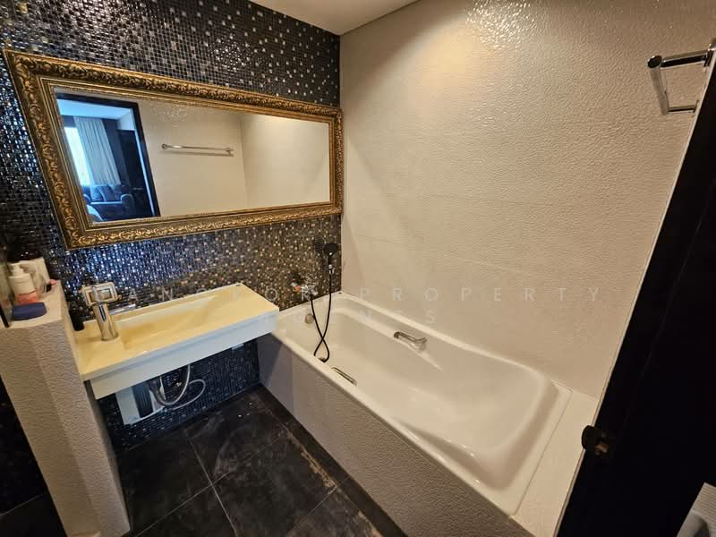 Wilshire Condominium, Bangkok, 80 Soi Sukhimvit 22, Khlong Toei, Bangkok, 2 Bedrooms, 105 sqm, Condo For Rent, by BANGKOK PROPERTY AGENTS, 500482619 - DDproperty.com