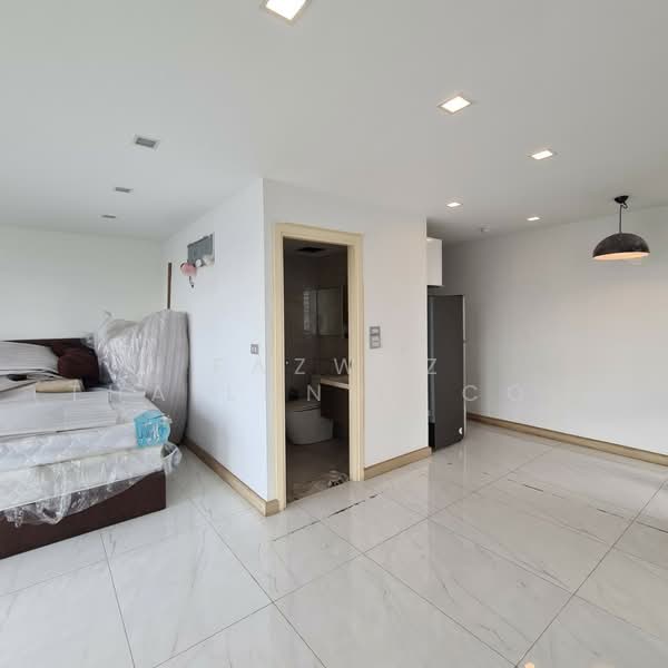 The Ace Ekamai, Bangkok, Soi Pridi Banomyong 31, Khlong Tan Nua, Watthana, Bangkok, Studio, 41 sqm, Condo For Sale, by Fazwaz (Thailand) Co., Ltd., 500482632 - DDproperty.com