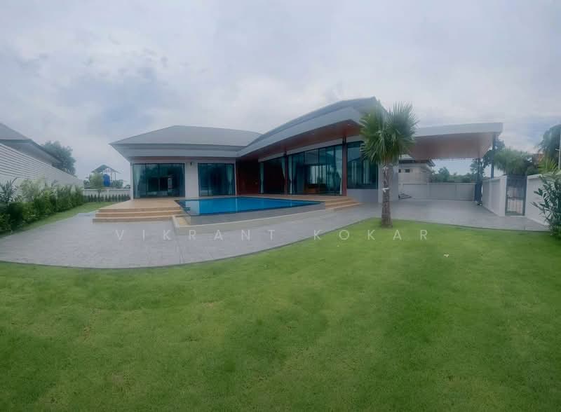 4-BR Villa, Chon Buri (Pattaya), Poong, Bang Lamung (Pattaya), Chon Buri (Pattaya), 4 Bedrooms, 350 sqm, Villa For Rent, by Vikrant Kokar, 500482634 - DDproperty.com