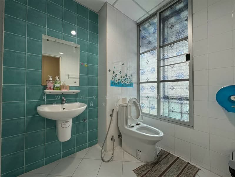 Baan Klang Muang Ladprao 71, Bangkok, Soi Nakniwat 34, Lat Phrao, Bangkok, 3 Bedrooms, 160 sqm, Townhouse For Sale, by คุณ ภรนันท์ปภัษฬ์ สวัสดิยกุล (ปู), 500482650 - DDproperty.com