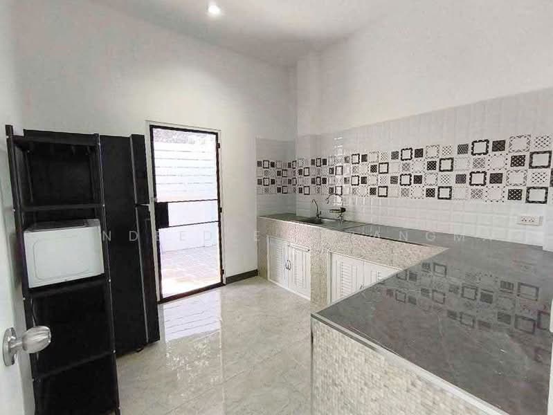 A house for rent near Big C Mae Hia, Chiang Mai Rental Price: 35,000 THB / month Property No.9H487, Chiang Mai, Mae Hia, Muang Chiang Mai, Chiang Mai, 3 Bedrooms, 190 sqm, Single Detached House For Rent, by Baandeedee Chiangmai, 500482653 - DDproperty.com