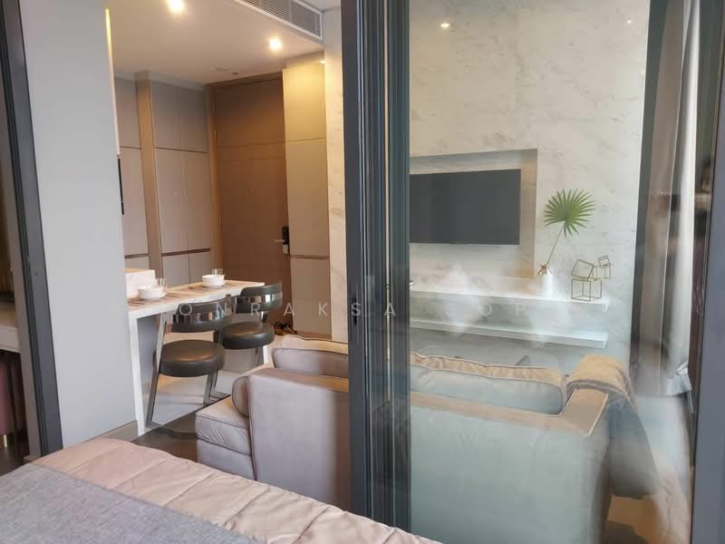 The Esse at Singha Complex, Bangkok, 1788 New Petchaburi Rd, Khlongtoei Nua, Watthana, Bangkok, 1 Bedroom, 35 sqm, Condo For Rent, by Boonraksa Sopak, 500482658 - DDproperty.com