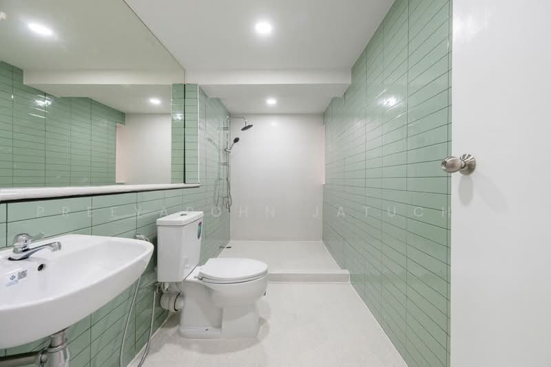 Lake View Geneva Condominium : เลควิวคอนโดมิเนียม อาคารเจนีวา, นนทบุรี, แจ้งวัฒนะ, บ้านใหม่, ปากเกร็ด, นนทบุรี, 112 ตร.ม., คอนโด ขาย, โดย Preeyapohn Jatuchai, 500482672 - DDproperty.com