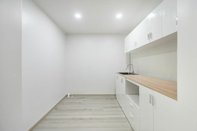 Lake View Geneva Condominium : เลควิวคอนโดมิเนียม อาคารเจนีวา, นนทบุรี, แจ้งวัฒนะ, บ้านใหม่, ปากเกร็ด, นนทบุรี, 112 ตร.ม., คอนโด ขาย, โดย Preeyapohn Jatuchai, 500482672 - DDproperty.com