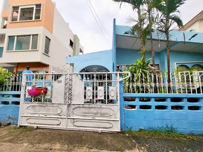 3-BR House, Bangkok, Lat Phrao, Bangkok, 3 Bedrooms, 204 sqm, Single Detached House For Sale, by Pattaporn Yongsungnone, 500482674 - DDproperty.com