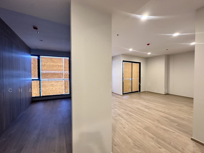 THE CROWN Residences, Bangkok, Rama 4 Road, Thung Maha Mek, Sathon, Bangkok, 3 Bedrooms, 108 sqm, Condo For Sale, by Knight Frank Chartered (Thailand) Co.,Ltd, 500482701 - DDproperty.com