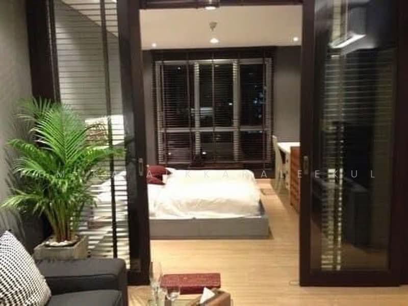 Life @ Sathorn 10, Bangkok, 48 Soi Sathorn 10, Sathorn Road, Silom, Bang Rak, Bangkok, 1 Bedroom, 41 sqm, Condo For Sale, by Pemika Aukkaraleekul, 500482712 - DDproperty.com