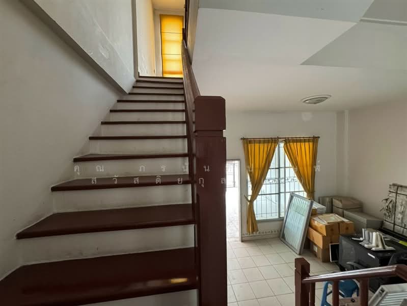Baan Klang Muang Ladprao 71, Bangkok, Soi Nakniwat 34, Lat Phrao, Lat Phrao, Bangkok, 3 Bedrooms, 160 sqm, Townhouse For Sale, by คุณ ภรนันท์ปภัษฬ์ สวัสดิยกุล (ปู), 500482736 - DDproperty.com